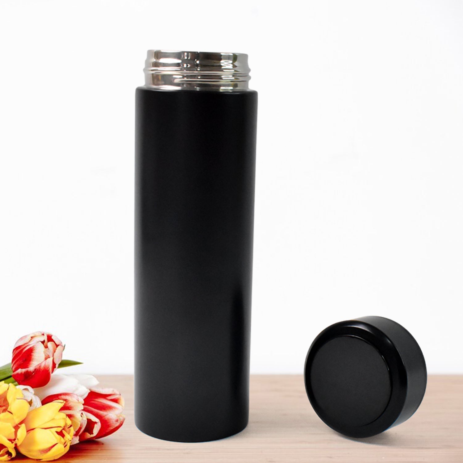 Stainless Steel Insulated Vacuum Flask Water Bottle (500 ml Approx) Stainless Steel Insulated Vacuum Flask Water Bottle (500 ml Approx)